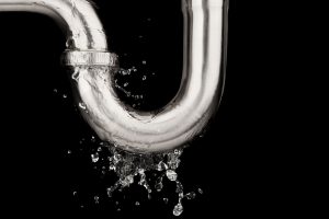 Leaking water from pipe